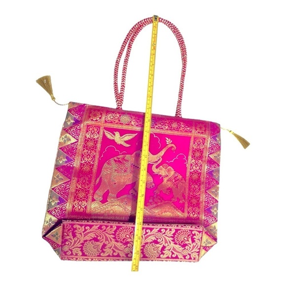 Nirvana Handicraft Silk Hand Bag/Shoulder/Tote Bag For Ladies/Girls - Picture 8 of 11